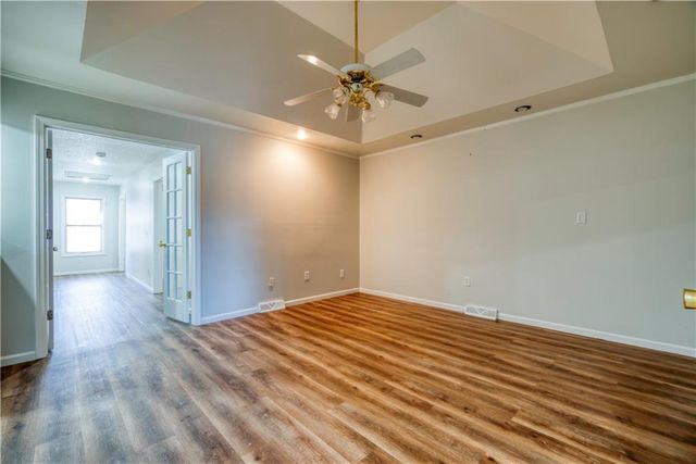 1401 E Oxford Place, Olathe, KS 66062