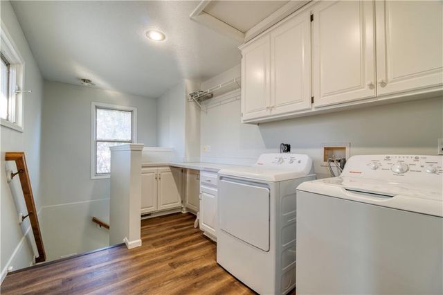 1401 E Oxford Place, Olathe, KS 66062