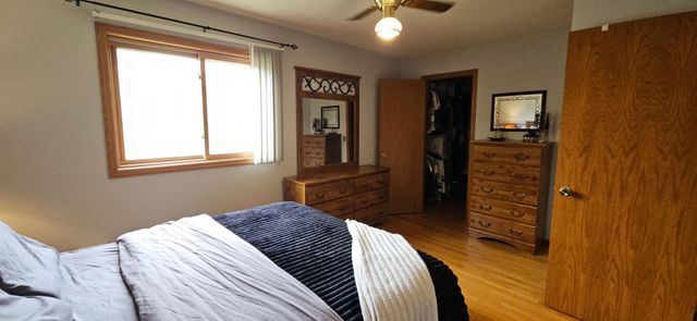 11775 Kerry Street NW, Coon Rapids, MN 55433