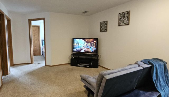 11775 Kerry Street NW, Coon Rapids, MN 55433