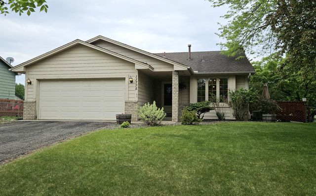 11775 Kerry Street NW, Coon Rapids, MN 55433