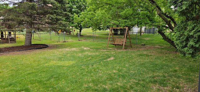 11775 Kerry Street NW, Coon Rapids, MN 55433