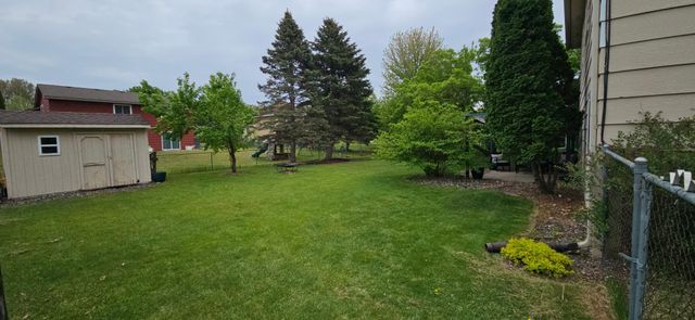 11775 Kerry Street NW, Coon Rapids, MN 55433