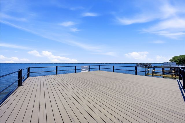 100 Brentwood Estates Drive, Trinidad, TX 75163