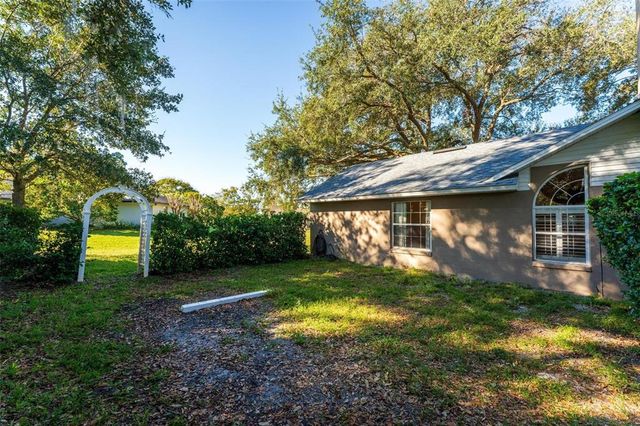 3064 WINDHAM DRIVE, Eustis, FL 32726