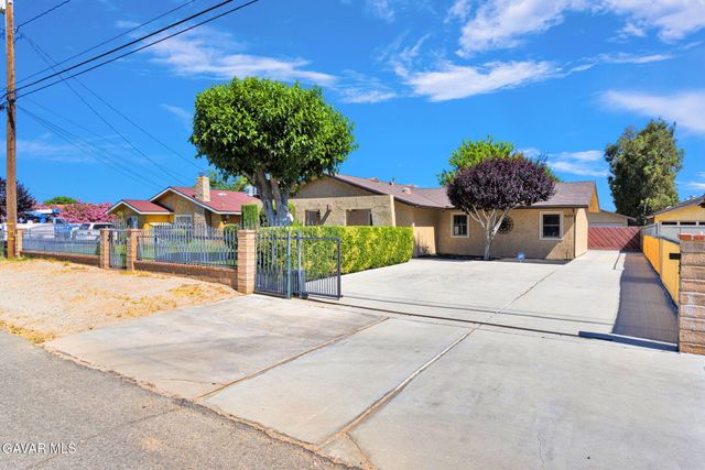 4139 W Avenue L6, Lancaster, CA 93536