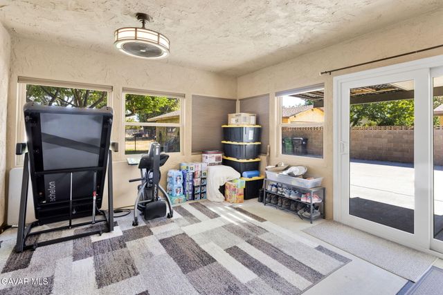 4139 W Avenue L6, Lancaster, CA 93536