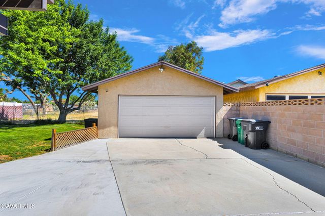 4139 W Avenue L6, Lancaster, CA 93536