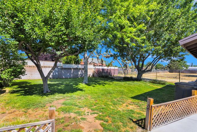 4139 W Avenue L6, Lancaster, CA 93536