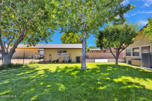 4139 W Avenue L6, Lancaster, CA 93536
