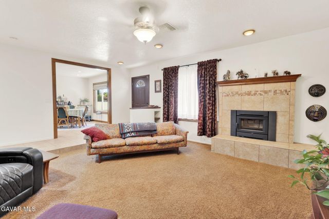 4139 W Avenue L6, Lancaster, CA 93536