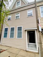 348 E St -, Boston, MA 02127