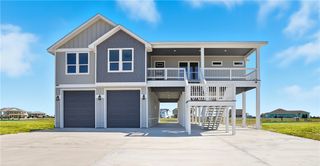 15 Tradewinds Circle, Rockport, TX 78382
