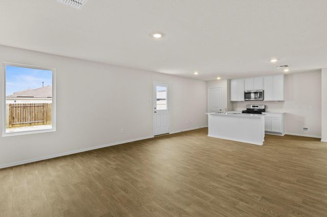 474 Low Pasture TRL, Maxwell, TX 78656