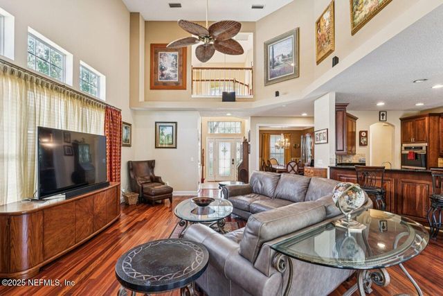 7854 E HEATHER LAKE Court E, Jacksonville, FL 32256