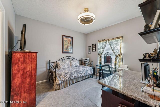 7854 E HEATHER LAKE Court E, Jacksonville, FL 32256