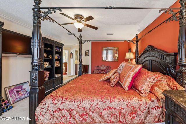 7854 E HEATHER LAKE Court E, Jacksonville, FL 32256