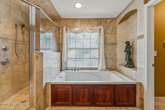 7854 E HEATHER LAKE Court E, Jacksonville, FL 32256