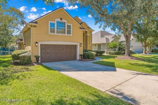 7854 E HEATHER LAKE Court E, Jacksonville, FL 32256