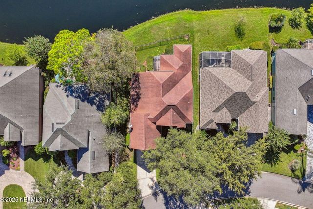 7854 E HEATHER LAKE Court E, Jacksonville, FL 32256