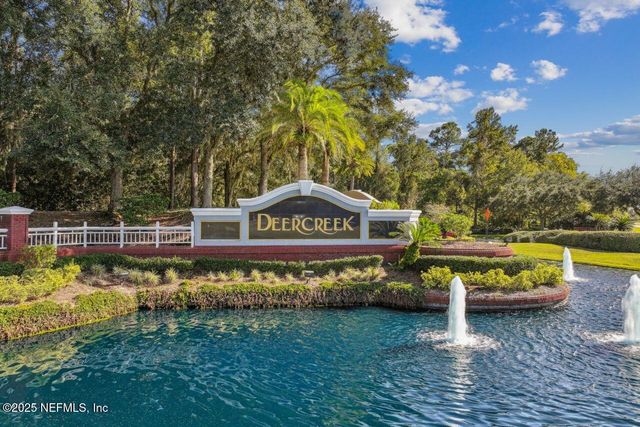 7854 E HEATHER LAKE Court E, Jacksonville, FL 32256