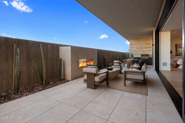 4849 N CAMELBACK RIDGE Drive B108, Scottsdale, AZ 85251