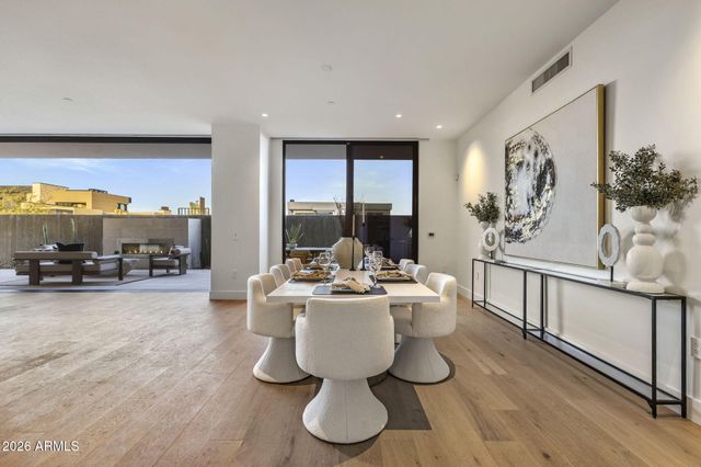 4849 N CAMELBACK RIDGE Drive B108, Scottsdale, AZ 85251