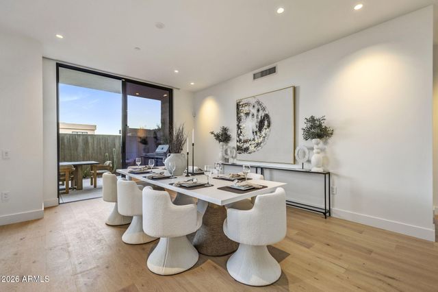 4849 N CAMELBACK RIDGE Drive B108, Scottsdale, AZ 85251