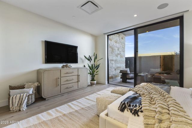 4849 N CAMELBACK RIDGE Drive B108, Scottsdale, AZ 85251