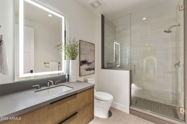 4849 N CAMELBACK RIDGE Drive B108, Scottsdale, AZ 85251