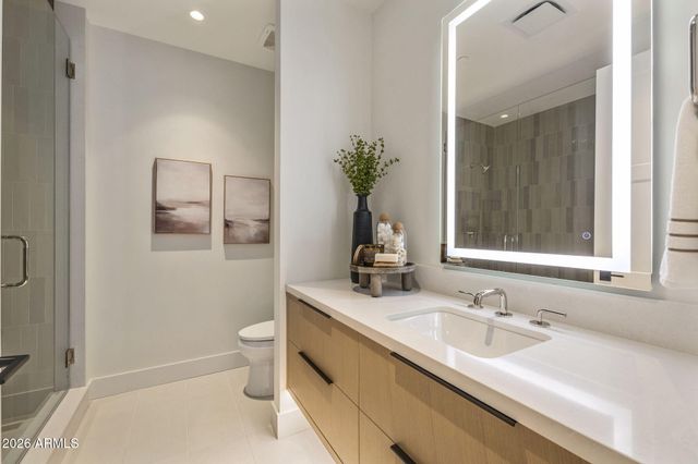 4849 N CAMELBACK RIDGE Drive B108, Scottsdale, AZ 85251