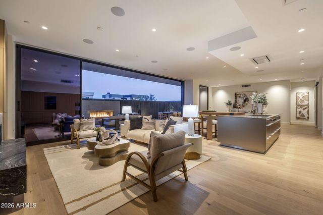 4849 N CAMELBACK RIDGE Drive B108, Scottsdale, AZ 85251