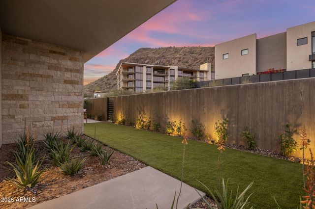 4849 N CAMELBACK RIDGE Drive B108, Scottsdale, AZ 85251