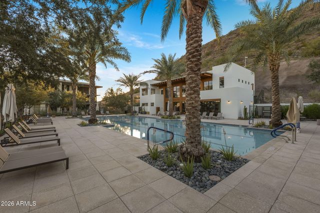 4849 N CAMELBACK RIDGE Drive B108, Scottsdale, AZ 85251