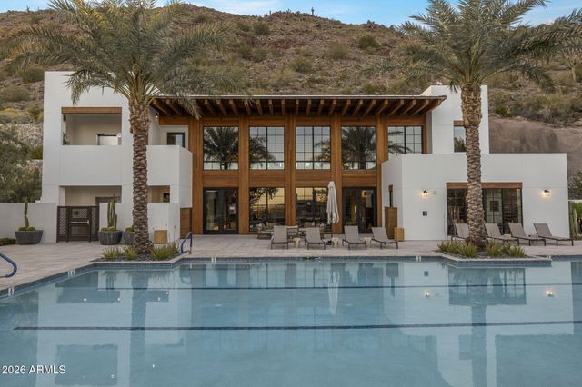 4849 N CAMELBACK RIDGE Drive B108, Scottsdale, AZ 85251