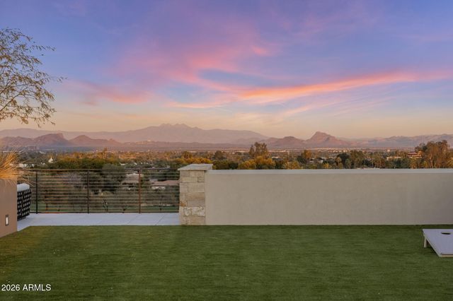4849 N CAMELBACK RIDGE Drive B108, Scottsdale, AZ 85251