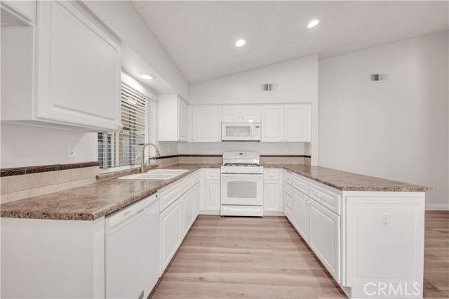 29296 Knoll Court, Menifee, CA 92586