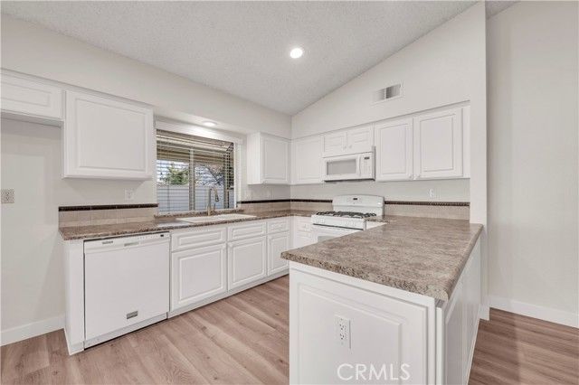 29296 Knoll Court, Menifee, CA 92586