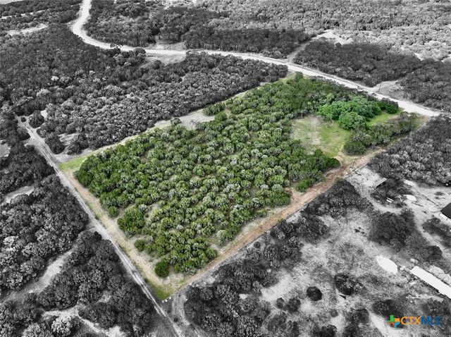 285 Donnie Drive, Lampasas, TX 76550