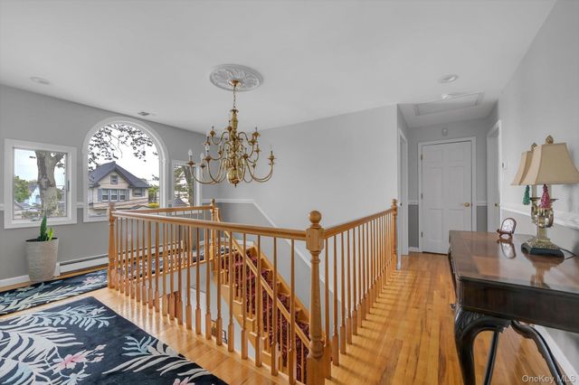 110 Union Place, Lynbrook, NY 11563
