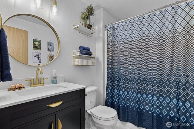 16880 Snoqualmie Lane SE, Monroe, WA 98272