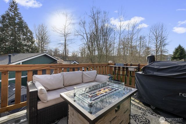 16880 Snoqualmie Lane SE, Monroe, WA 98272