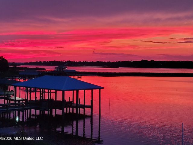 2004 Bayou Laporte Drive, Biloxi, MS 39531
