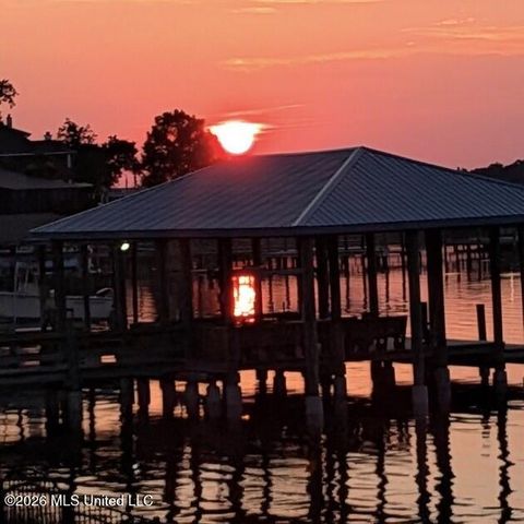 2004 Bayou Laporte Drive, Biloxi, MS 39531