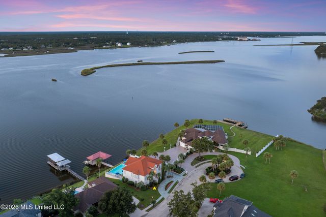 2004 Bayou Laporte Drive, Biloxi, MS 39531