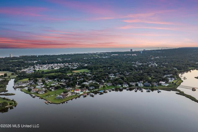 2004 Bayou Laporte Drive, Biloxi, MS 39531