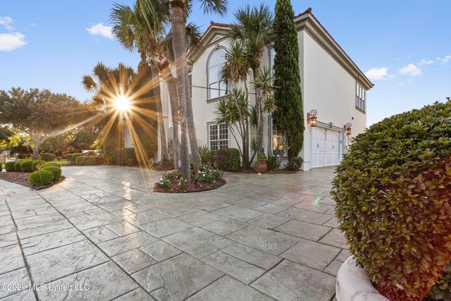 2004 Bayou Laporte Drive, Biloxi, MS 39531