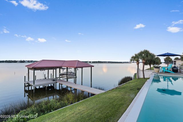 2004 Bayou Laporte Drive, Biloxi, MS 39531