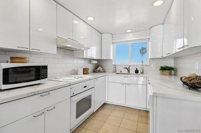 1510 Seacoast, Imperial Beach, CA 91932