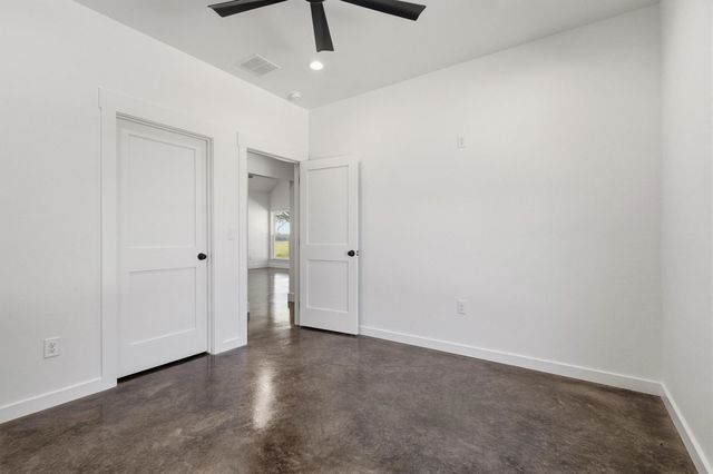 14419 FM 1396 E, Windom, TX 75492